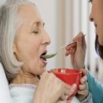 daughter_feeding_her_mother